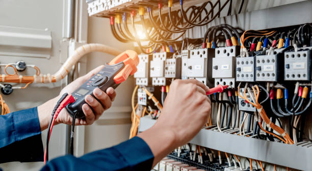 Best Circuit Breaker Repair  in Hewlett Harbor, NY